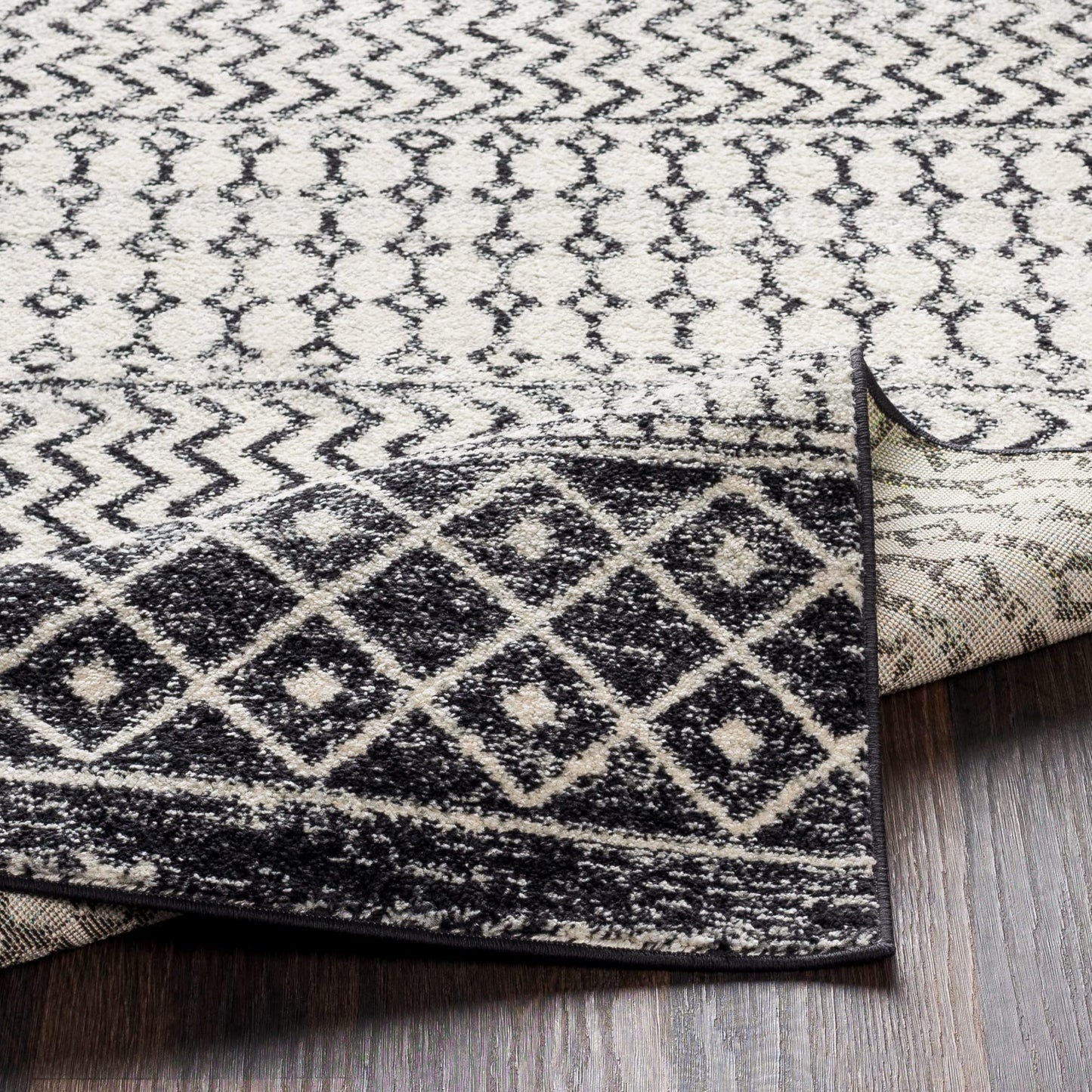 Livabliss Chester Boho Moroccan Area Rug