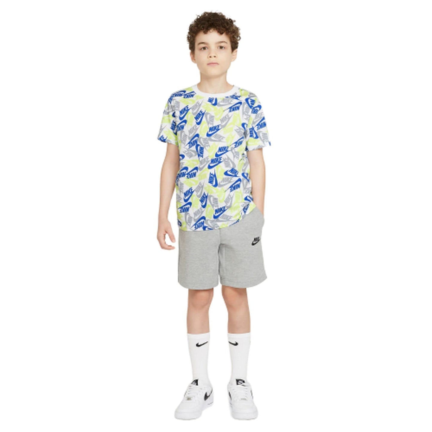 Nike Boys' Sportswear Futura All Over Print T-Shirt (Medium, White)