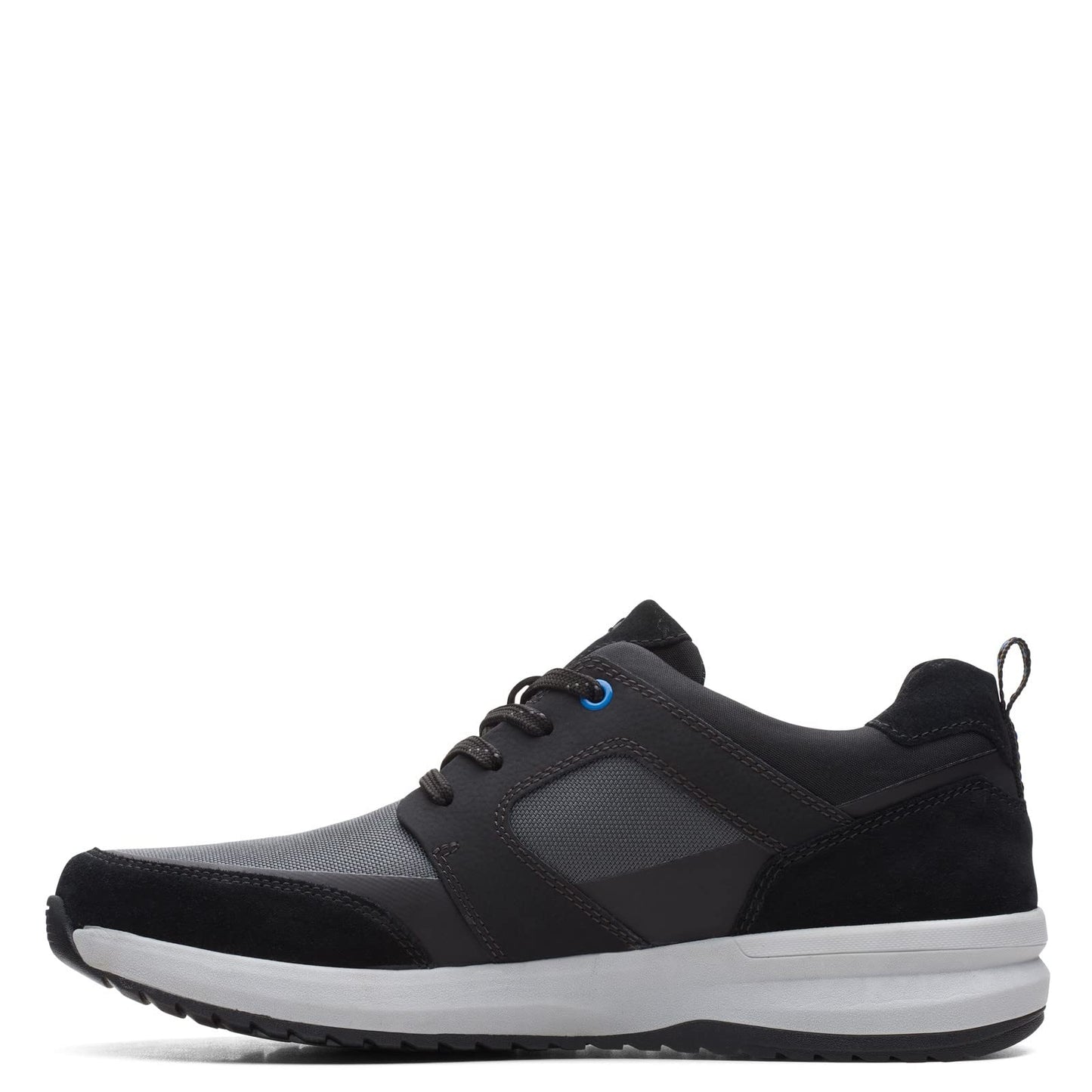 Clarks Men's Wellman Low Waterproof Sneaker
