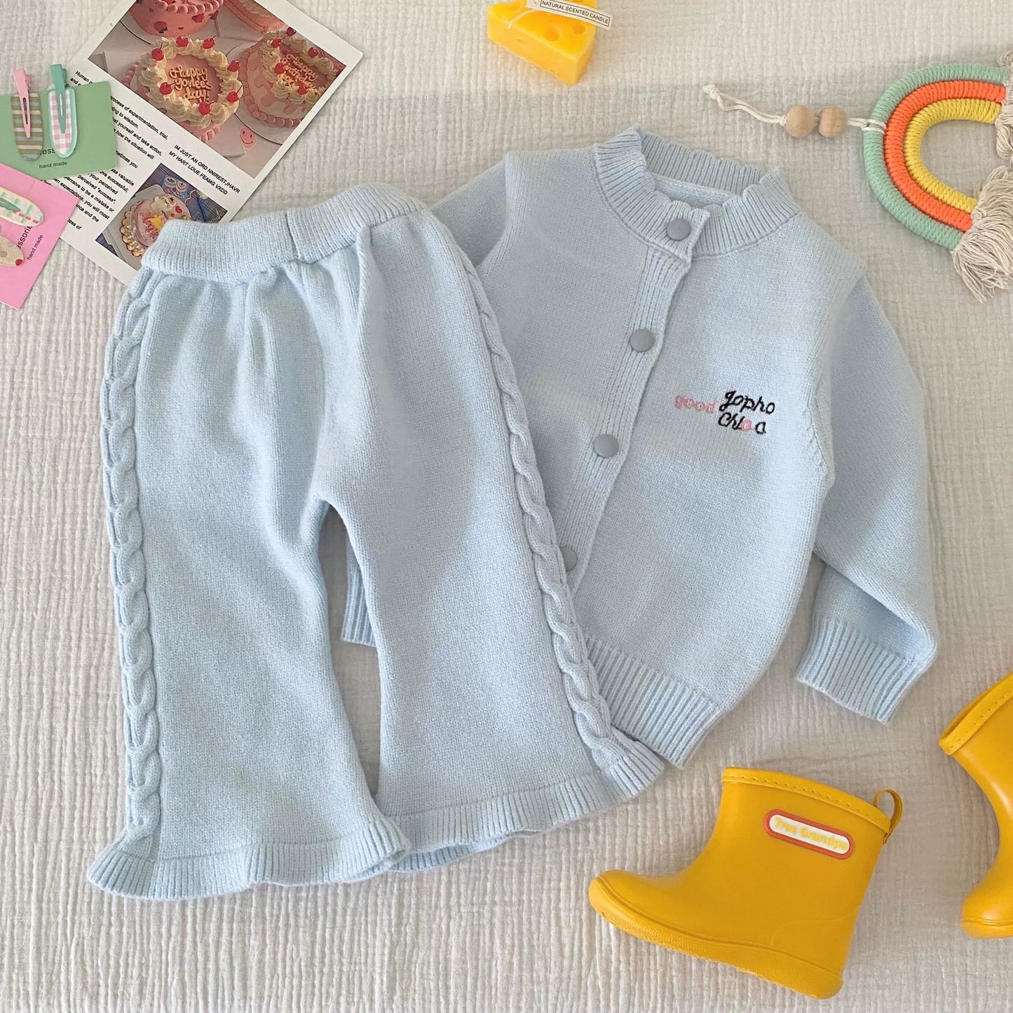 Winter and Autumn Baby Kids Girls Letters Pattern Long Sleeves Cardigan and Plain Pants Knitted Clothing Set-2